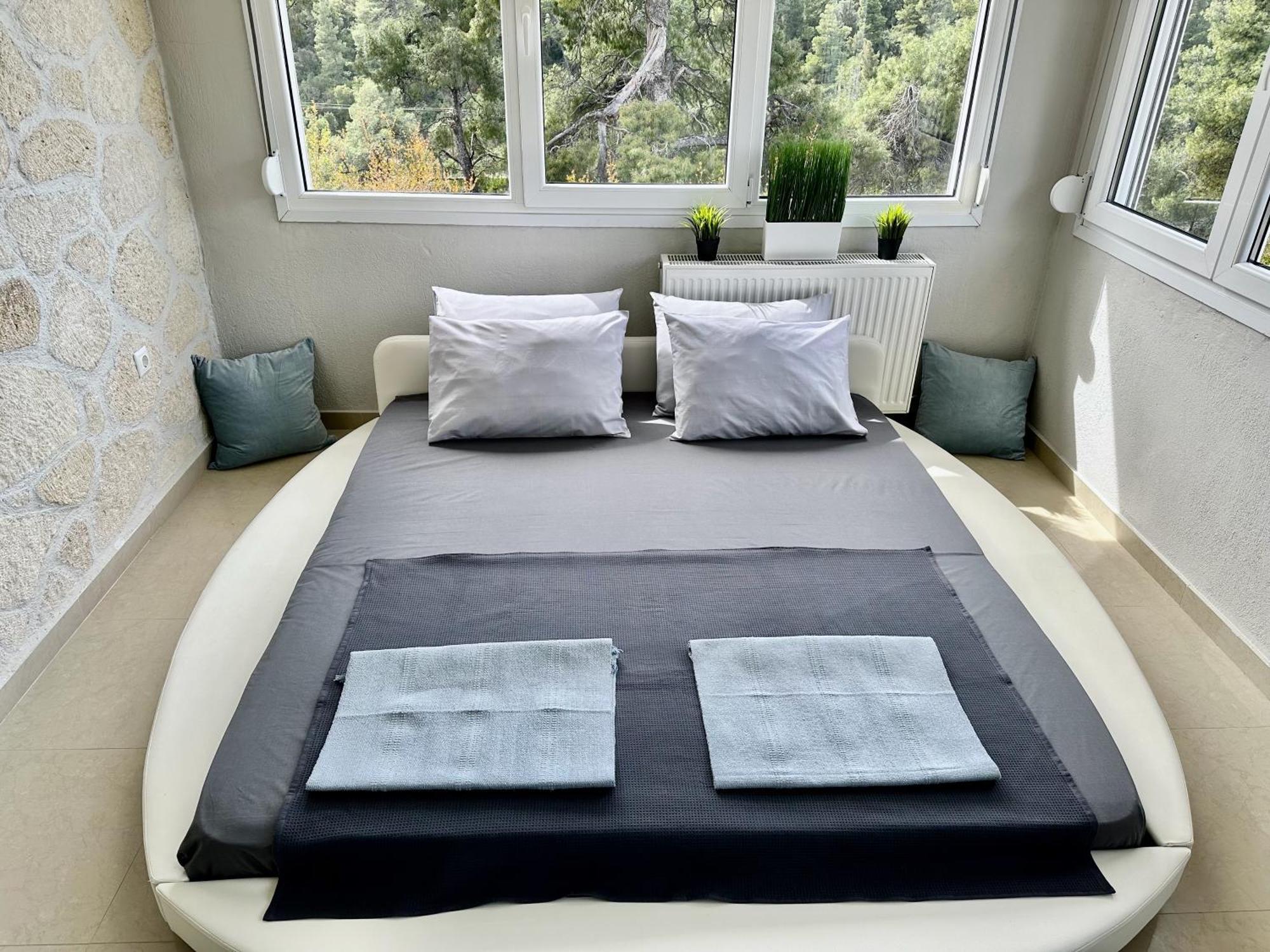 Four Seasons - The Eco Friendly Villa *