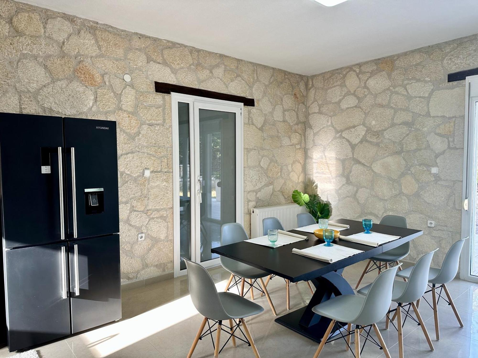 Four Seasons - The Eco Friendly Villa Kriopigi